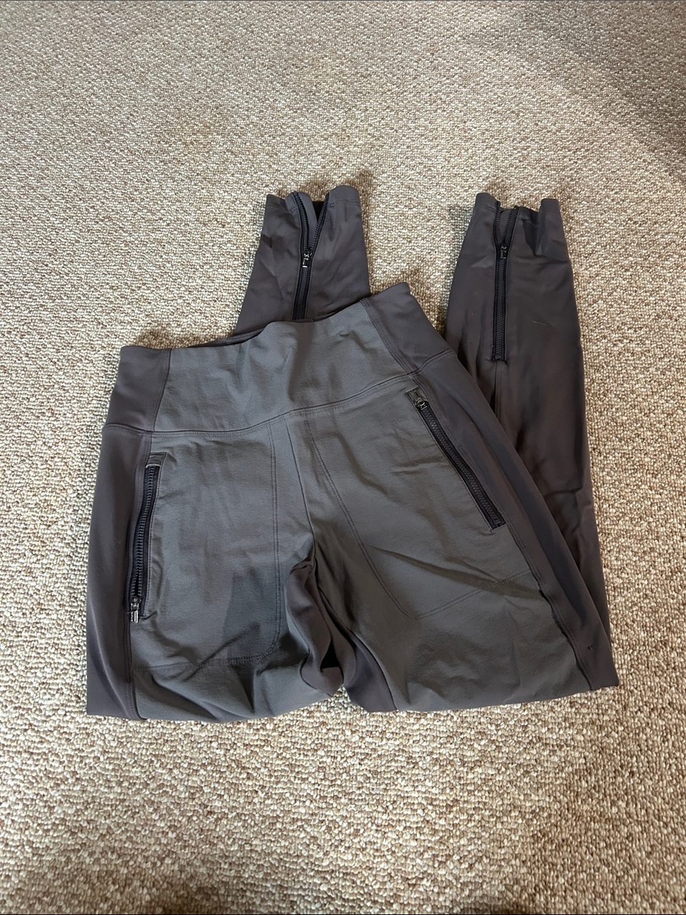 Athleta Charcoal Gray High-Waist Leggings with Zipper Pockets